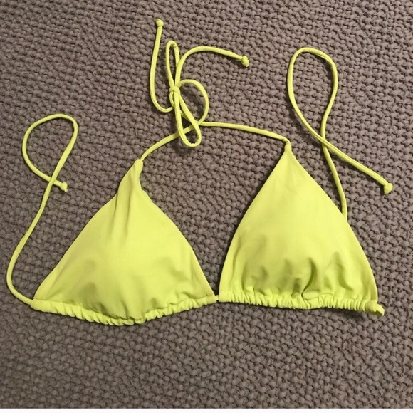 Victoria’s Secret Yellow Lime bikini top Size L - Picture 1 of 3